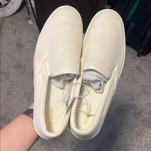 Old Navy White Canvas Slipons